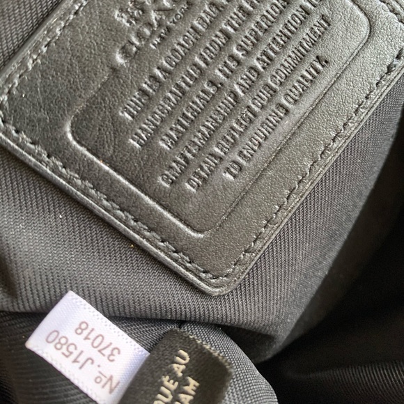 Like new Coach crossbody bag - Picture 9 of 9